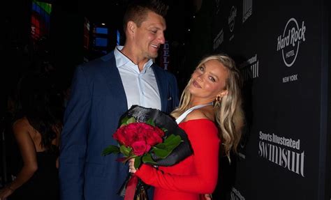 Camille Kostek Brother Thomas Kostek: Siblings And。